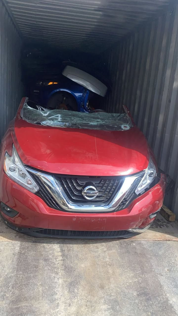 حمدالله على بركة الله تم وصول  حاويه محركات نيسان مورونو *********** /***********
