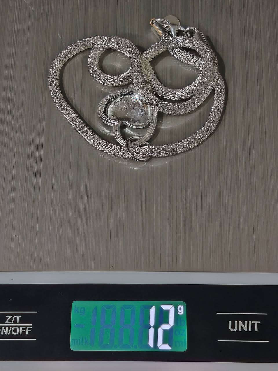 فضيات كلها مختم
اذا شلعه غرام ع ٣
واذا مفرد كل قطعه وسعرها


**إذا كنت صاحب هذا الإعلان وتريد حذفه لأي سبب، رجاءا أرسل رسالة إلى الدعم الفني**