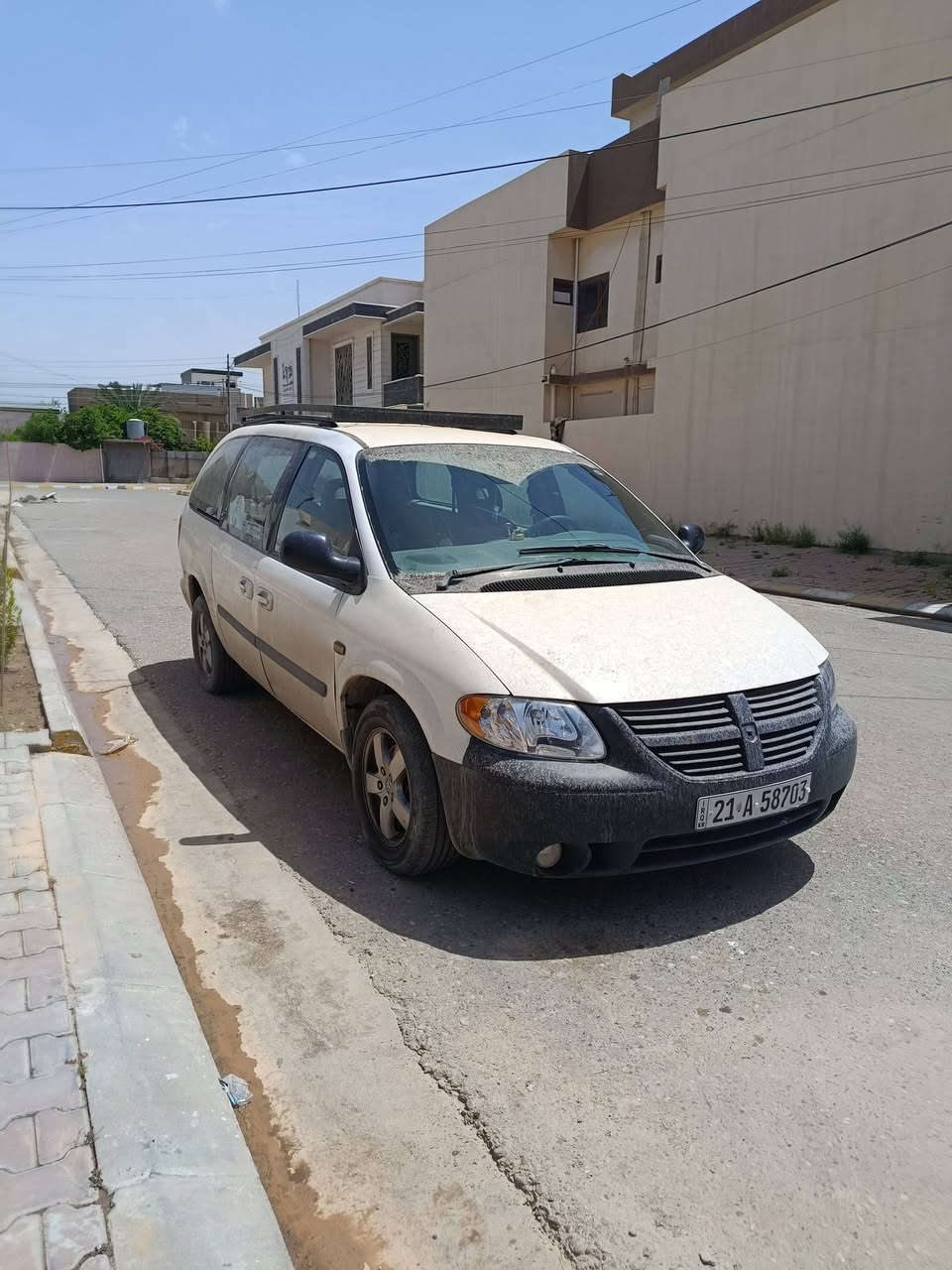 كلایزلر كراند فيوجر 2007 تبريد مركزي شغال كشنات بلع هزه جديده سنويه لل 31 بسمي ..
الجاملغات الخلفيه وجاملغ امامي يمين صبغ والسقف واكع عليه خشبه بس لا بیهه تعديل ولاصبغ وبيهه ملاحظات بسيطه ...
السعر 70 $ للاستفسار اتصل *********** 
مكان السیاره كركوك
