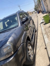 توسان • ٢٠٠٨ • مكفولة
