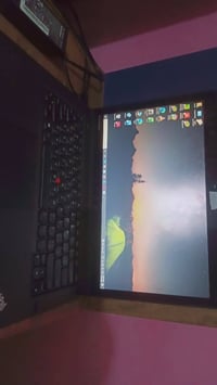 لينوڤو • رام 8 گيگا • شاش لمس