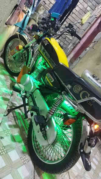 سلام عليكم دراجه تايكر للبيع كفاله عامه موديل 24 زيرو عداد كتروني محرك ما مفتوح  كرهبايات كلهه شقاله هندر واحد اوراق كامله مكان بغداد دوره شارع 60(ملاحظه جهازي يكون مغلق من ل7صبح لحد 3ضهر) وره ضهر متواجد رقم الهاتف ***********بي واتساب ول خاص مفتوح وسعرهه 650وبيهه مجال قليل قليل حك جيه
