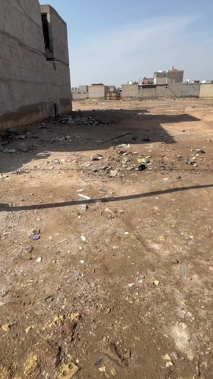 يا الله 
قطعه ارض للبيع المساحه 200متر واجه 10نزال 20طابو زراعي سند 25عنوانه سبع قصور شارع ابو احمد مجاور ابو اركان الفريجي كافه الخدمات متوفره عده التبليط 
سعر 25وبيه مجال 
رقم الهاتف ***********
