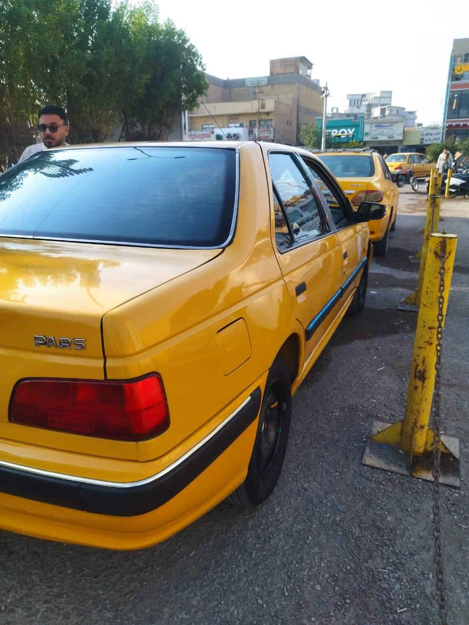 بيجو بارص موديل 2015
محرك وكير مكفولات
تبريد شغال
رقم بغداد الجديد بسمي
مكان السياره واسط 
بيها هلالات الخلفية وبيها بارد خلف باب السايق
***********
