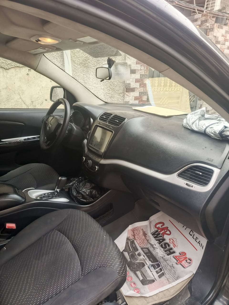 السلام عليكم دوج جورني موديل 17
مكينه 3600
***********
