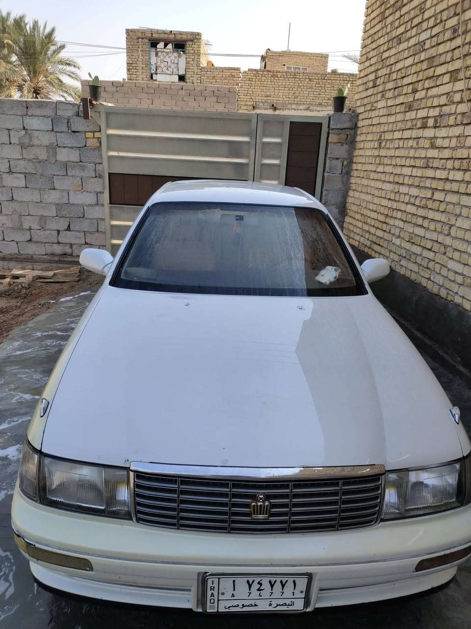 بسم الله الرحمن الرحيم 
اللهم صلِّ على محمد وآل محمد 

. 
سلام عليكم 
سياره بطه كراون موديل 1994 يعني موديل 94 رقم بصره مشروع وطني بسمي مداور ثاني يوم سياره مكفوله من الضربه والصبغ ما عدا الجاملغ الايمن مرشوش نفسه 
مكفوله كير مكينه ومكفوله عيب شرعي كصه اصوليات من كلشي مكفوله 
سياره كير مكينه كهربائيات تبريد ثلج كلشي شغال 
سياره جديده مال جناي وبالعافيه على ياخذها 

🔴السعر 72 وبيها مجال للطيبين 
مكاني ناصريه
ما موجود فيس  
للتواصل
***********
بي واتساب
