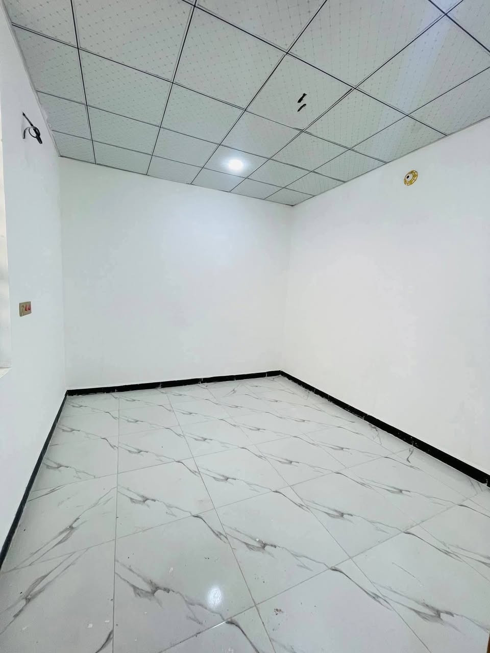 بيت. 50متر للبيع السعر 21وبي مجال العنوان النجف مقابل ملحق قريت الغدير ***********
