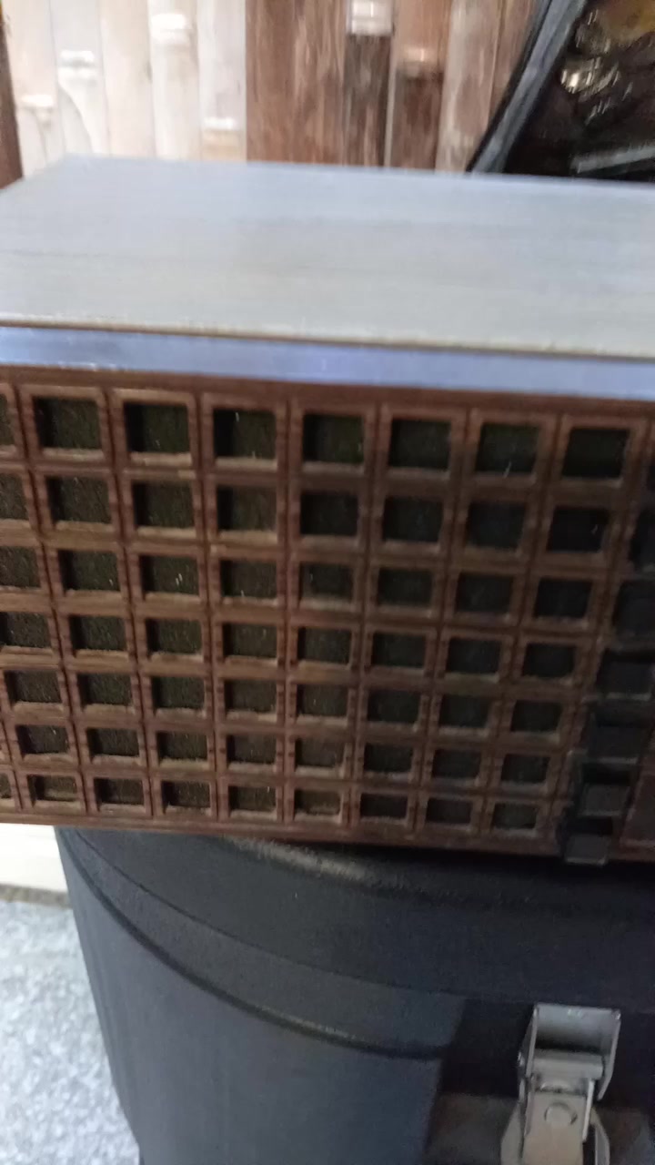 السلام عليكم للبيع راديو قديم شغال ونظيف السعر 75


**إذا كنت صاحب هذا الإعلان وتريد حذفه لأي سبب، رجاءا أرسل رسالة إلى الدعم الفني**