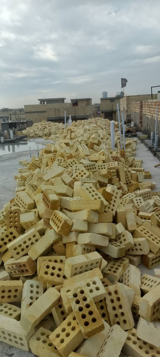 السلام عليكم وانج تصعيد كافه مواد البناء بسعار مناسبه بغداد الانتصال ***********
