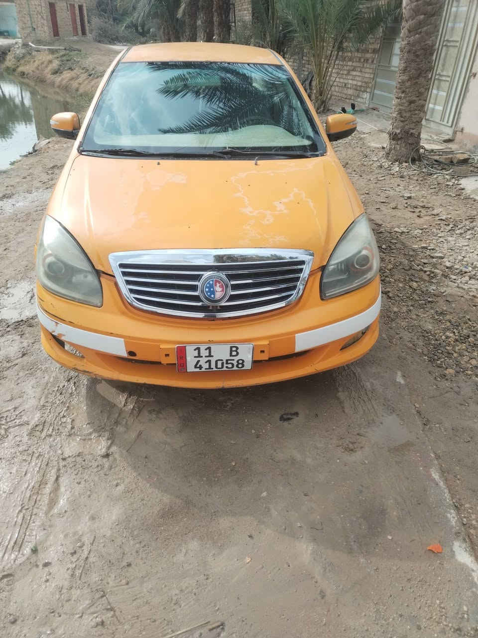 السلام عليكم جيلي موديل 2011 رقم بغداد نكليزي مصفر هيه وغرامات مكينه وكير وتبريد خير من الله عنوانه الديوانية الحمزه الشرقي سعرهه 35 وبيه مجال رقم الهاتف ***********
