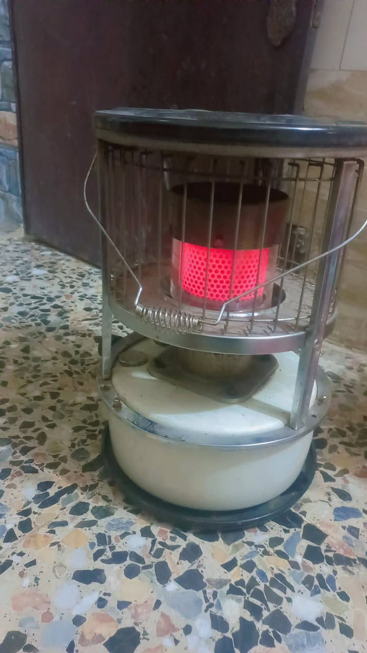 صوبه نفطيه سعره 45 وبيه مجال مدينه الصدر ***********
