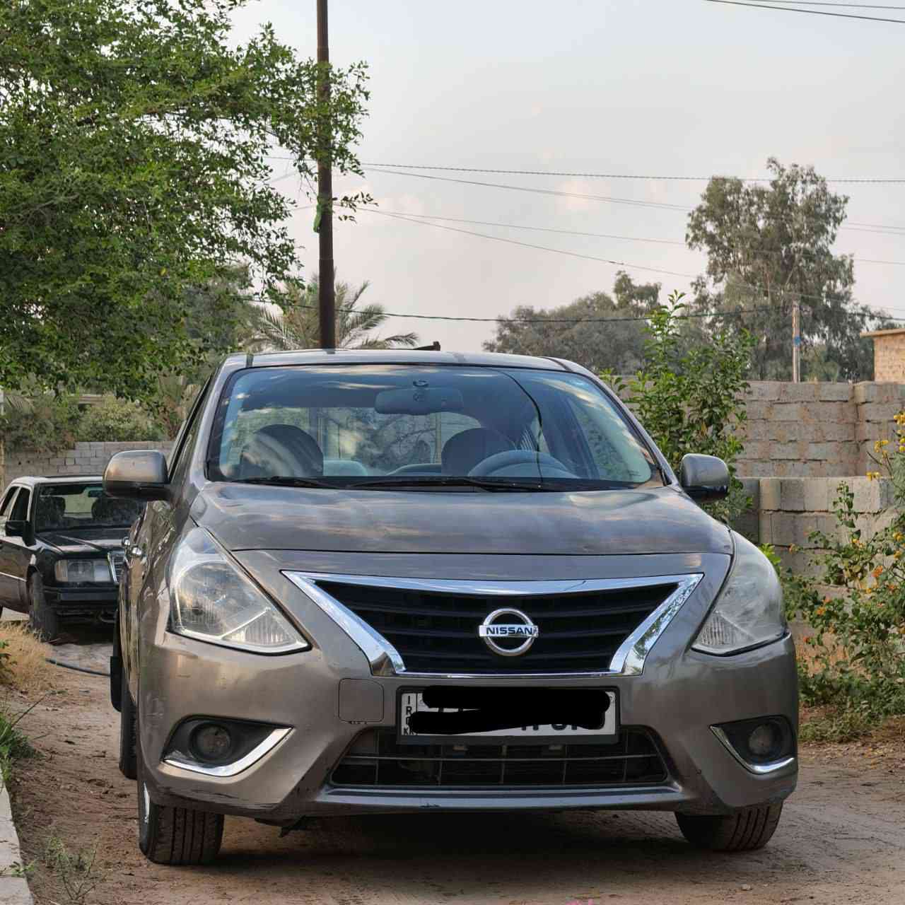 من رخصه الادمن
نيسان سني 2016
محرك  1500  
حرقم اربيل جديد 
بأسمي السيارة تحويل مباشر
بيها طخات بسيطه بدون دواخل 
السياره نضيفه ومرتبه وتبريت وتدفئة فول
العنوان الفلوجه 
الرقم ‏اسيا ‪ ***********‬‏ ‏زين ‪‏‪***********‬‏
السعر 85 ورقه
