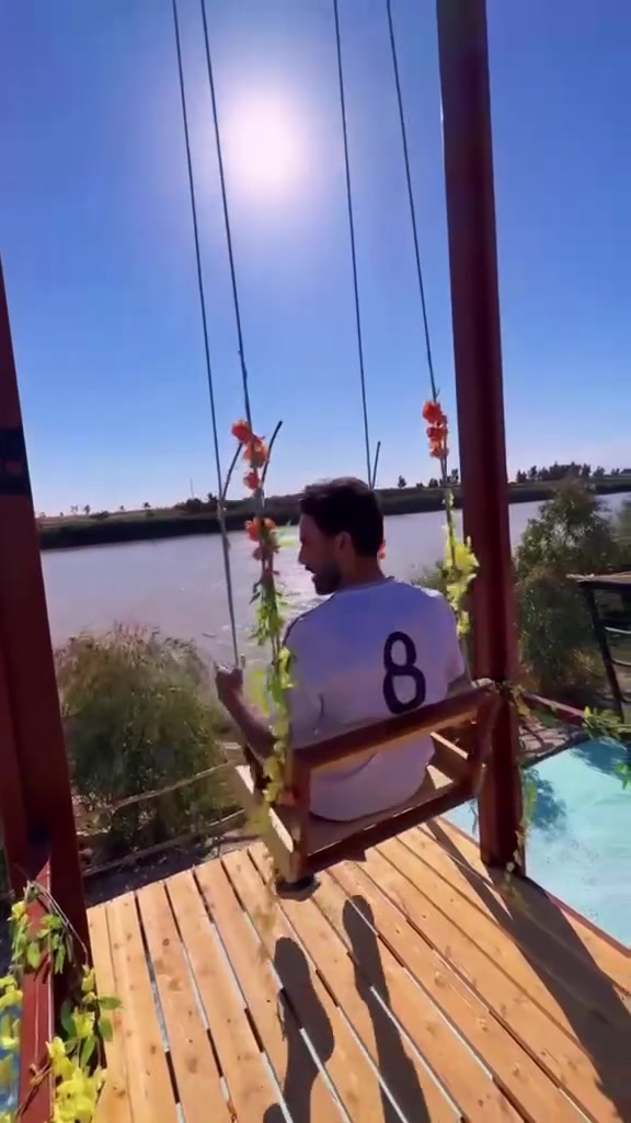 مزرعة ومنتجع حكاية
كوخ مجهز بالكامل 🍂🛖
مسبح 🏊 
مكان لشواء 🔥 
جلسات مباشرة ع نهر دجله 🩵

متوفر حجز صباحي ومسائي ✨
للحجز *********** 
  *********** 
📍ديالى _ الخالص _ قرية السندية
