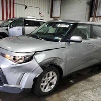 صول 2024 للبيع كلين فقط بارد جاملغ   ماشيه 30 ميل  مرقم باسمي رقم بابل...