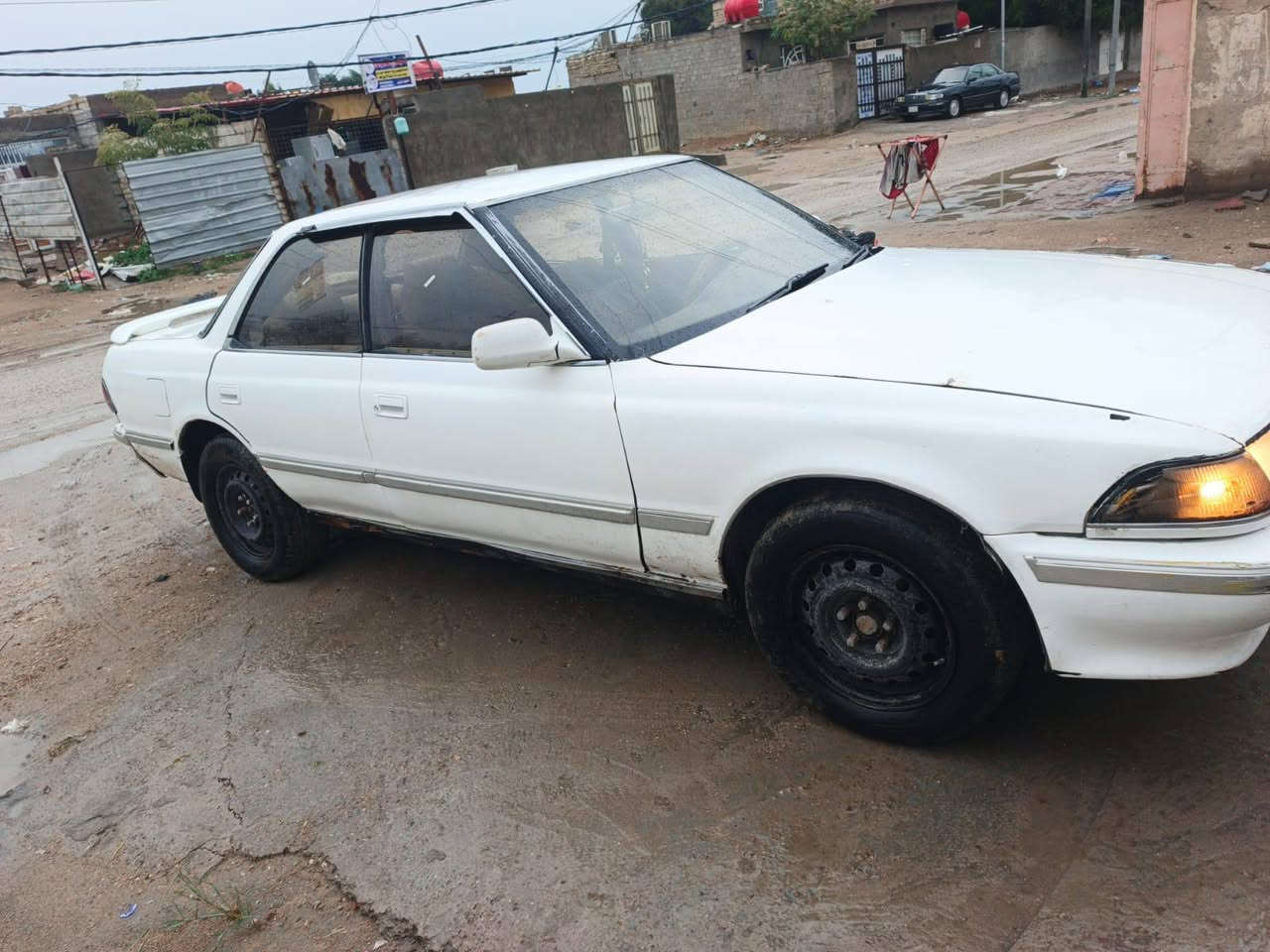 السلام عليكم مارك ٩١ مكفولة كص ونقل جثه وتحويل سنويه ما ساقطه مشروع وطني مكينه وكير  ونجي جاهزات الكير جديد كهربائيات شغاله نواقص السياره كشن السايق شويه طاك موضح بالصوره وقفل باب السايق عاطل يريد تبديل السعر ٢٦ ورقه مكاني نجف ***********
