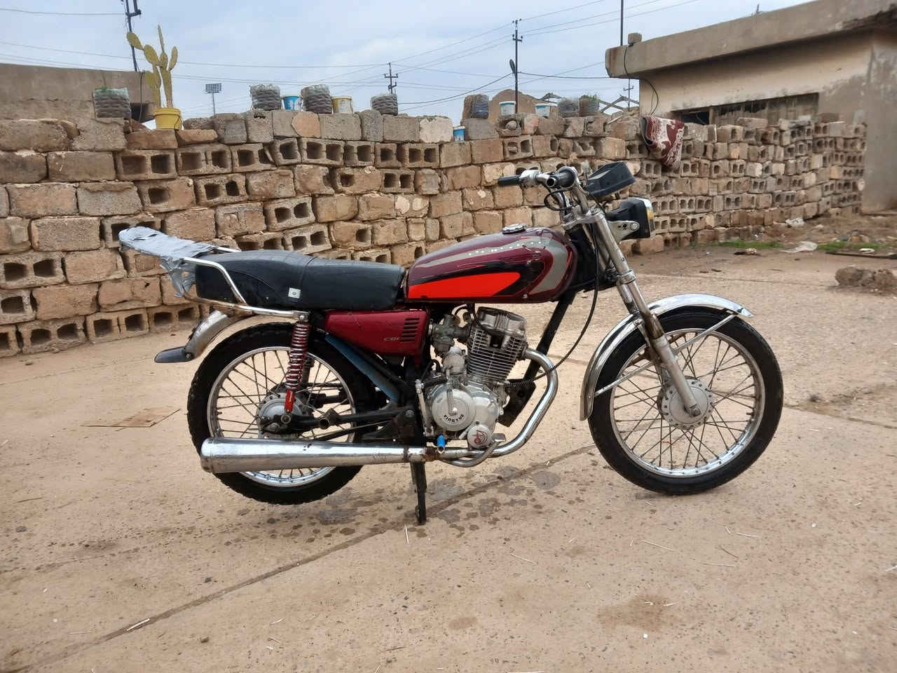 للبيع ماطور  محرك ستوته نشاط فول ماطور فضيف السعر ٣٠٠ بي مجال الرقم ***********
