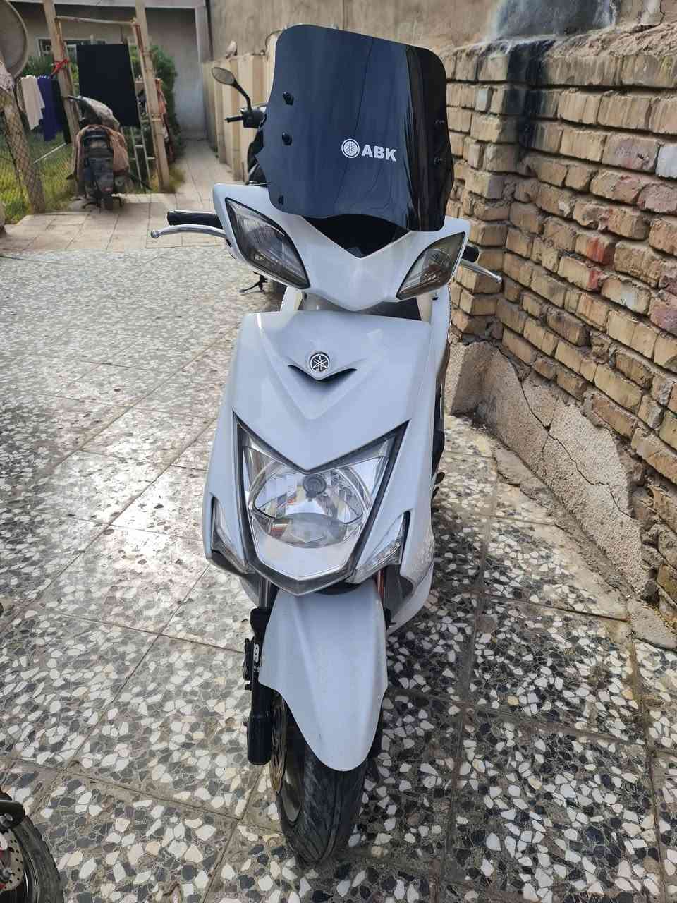 للبيع دراجه سكنس شمعه لد دراجه حلوه بلاديه مكينه ممفتوحه بلاديه السعر 1 وميه بيه مجال للطيبين ***********
واني بل خدمه حبايب قلبي
