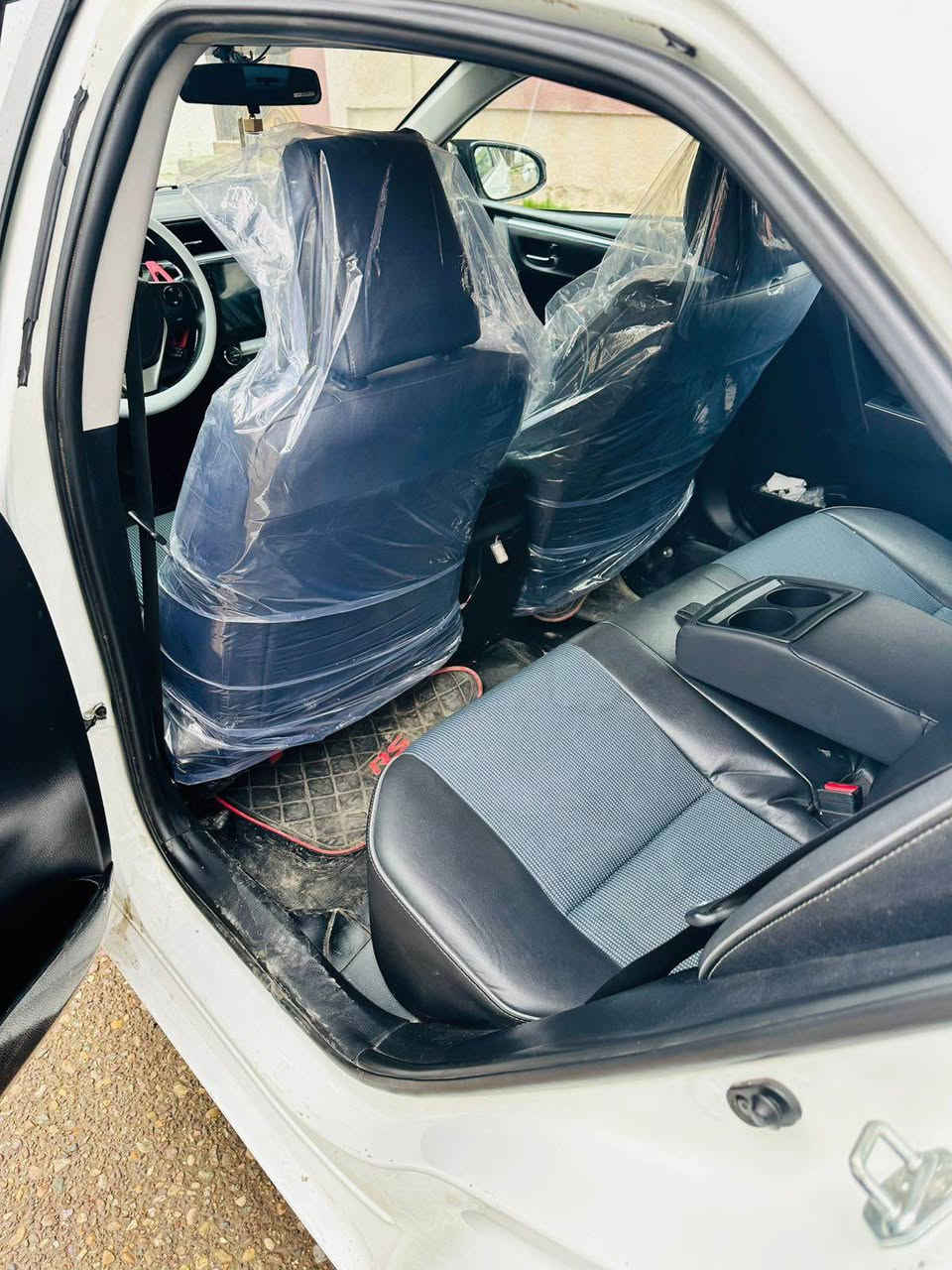 كورلا2016 مواصفاتSجديده ماشيه50 كيرمحرك شواصي دواخل كفاله تخم تايرويل كب حجرصانصه اي كلوب بدشبول ممشتغل ضرره بس الجاملغ الامامي جه السكن مصبوغ. وكرن البنيد مصبوغ سعره130 مكانه كركوك *********** أربيل, العراق
