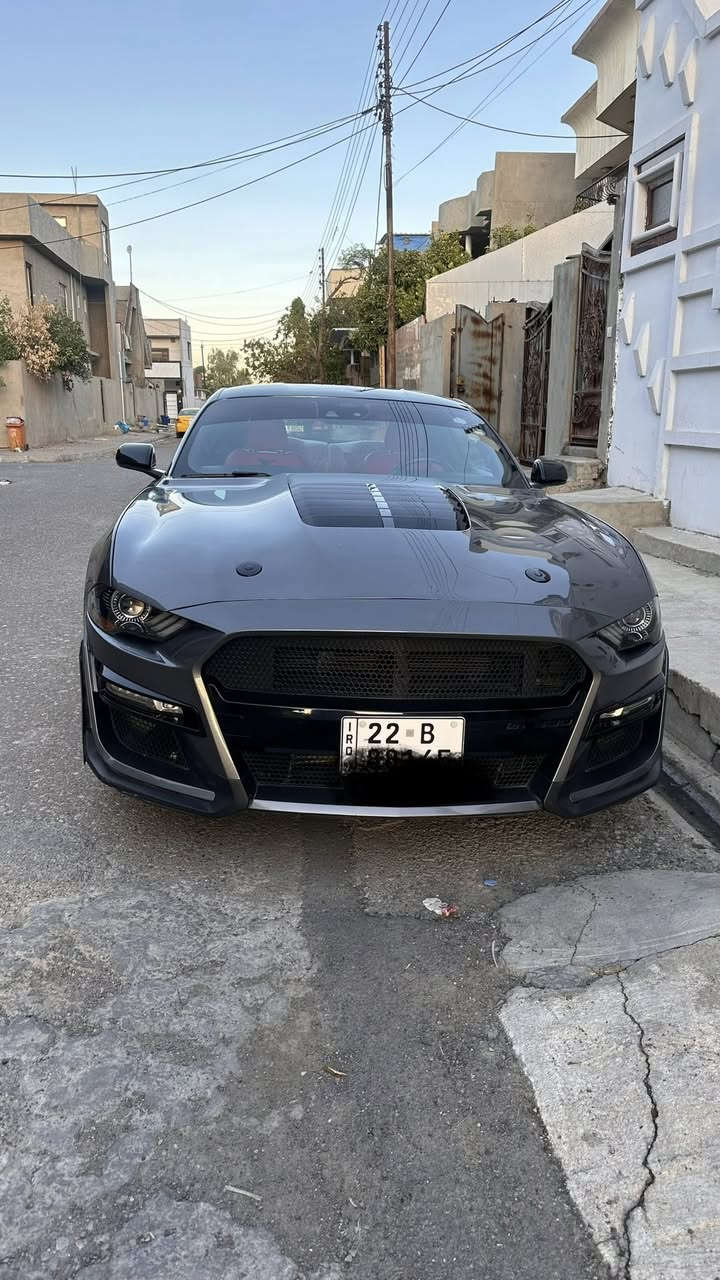فوردموستانك 2021 فول مواصفات بها 4 قطعة صبغ بدون شاصي بدون دواخل  مواصفات شاشة وحساس أمامي وخلفيو راردار كل يشتغل ويل كروم سقف اسود وبها بعد مواصفات محرك 4 توربو كيرومحرك وتحويل كل بشرط سيارة وكالة بسمي سيارة جاهزة بدون اي مصرف سعر  170 وبها مجال ***********
