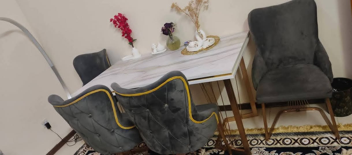 ميز طعام كولش نضيف ٦كراسي سعره ٢٠٠ قفل


**إذا كنت صاحب هذا الإعلان وتريد حذفه لأي سبب، رجاءا أرسل رسالة إلى الدعم الفني**