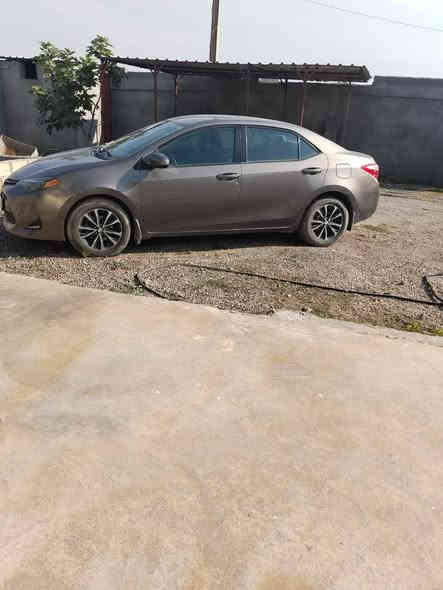 السلام عليكم 
للبيع 
كورلا موديل 2017 مواصفات LE مرقمه اربيل دولي باسم البايع شرط التحويل والوكاله بيها اربع قطع بدون دواخل 
گير ومحرك شرط صدر جديد وتايرات جديده 
السعر 125 نقدي وبيها مجال 
وترهم مراوس بسياره كامري حديث 
عنوان السياره صلاح الدين قريه المسحك 
خاص ما اجاوب 
للاستفسار الاتصال على الرقم التالي 
‏‪0782 170 8625‬‏
