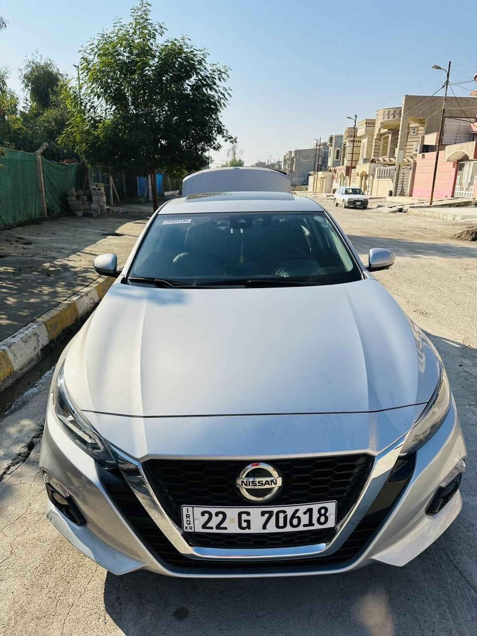 السلامُ عليكم،
نيسان ‏ألتيما {"Platinum"} فول مواصفات 1/1
-موديل : 2020 اللون رصاصي سلڤر.
-حادثها : خلفي خفيف صندوق فقط وشبر جاملغ خلفي تعديل.
…بدون إيرباك… كبس شركة من گدام.
_ماشي  85 الف.
——المواصفات ::
-فتحة سقف.
-هندبريك بصمه.
-اوتو هولد.
-بصمه تشغل + ابواب وصندوك.
-تشغيل عن بعد.
-فول تحكم ستيرن.
-نظام قياده.
-كشنات جلد.
-كشنات هيتر + كشنات كهرباء.
-ستيرن هيتر.
-شاشه كبيره.
- كامره دواره .. 360 درجة.
-شاشه كبيرة للسائق.
-رادار + نقط العمياء جانبي.
-رادار تنبيه الخطوط البيضاء عنده الانحدار وتوقف ذاتي.
-رادار خلفي توقف ذاتي.
-حساس خلفي.
-اشاير بالمري.
-مري قلاب.
- نظام تعتيم مري داخلي.
- ‏حاجب Led + زينون عالي ناصي.
- توقف اجباري مانع تصادم.
——السعر : 180 ورقة مجال قليل جداً.
الموقع : زاخو / دهوك.
للتواصل : *********** .
