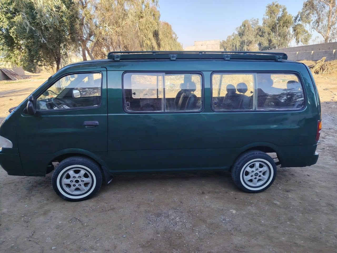 البيع العنوان بغداد  مديل ٢٠٠٠ رقم ***********
