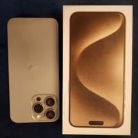 ايفون ١٥ برو ماكس بطارية 86  نموذج M  الذاكرة 256  نضافة 100% السعر مل...