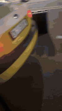 كيا ريو 2010
بأسمي
سنويه لل 2030
منضومه غاز 
تبريد شغال 
طخم تايرات جديد 
طخم جديد 
هيئة وغرامات صفر
السعر  93 وبيها مجال
للتواصل الاتصال بالرقم
***********
