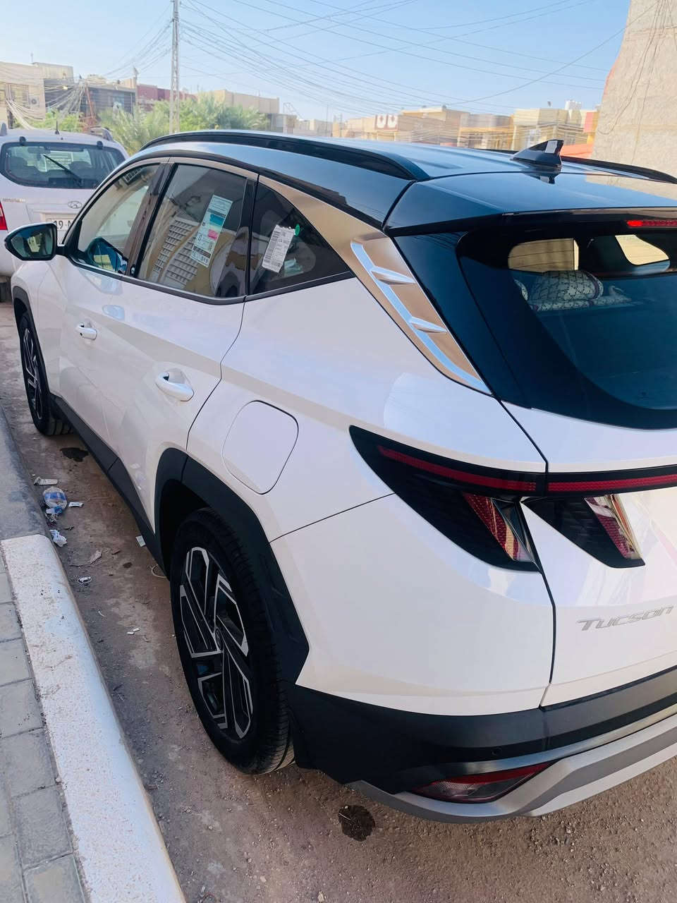 سلام عليكم توكسان للبيع موديل 2025 تو كلر خليجي جديد بحالة الوكالة رقم اربيل بأسمي مكفولة من كلشي ماشي 7 الاف فقط للأتصال *********** غير متواجد على الفيس السعر 240
