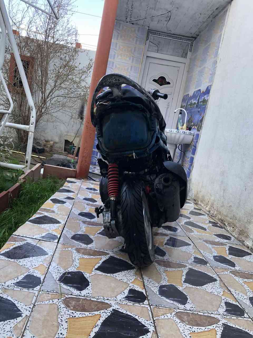 سلام عليكم ماكس عدله للبيع السعر 325 وبيها مجال دراجه نشطه شلعه ومعدل صالنصه FM  دراجه كامله مابيها اي نقص مكاني فلوجه للاستفسار ***********
