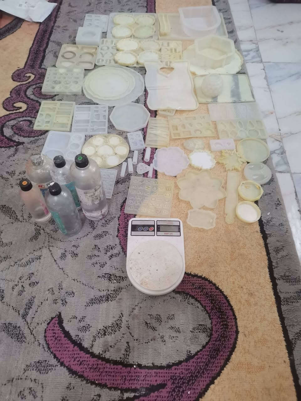 سلام عليكم عندي قوالب الريزن +ريزن A%B+ ميزان القياسات+زنجاليل+الوان نواع القوالب ريزن العلب بيهن نصاص السعر 80 مكاني بغداد مدينه الصدر


**إذا كنت صاحب هذا الإعلان وتريد حذفه لأي سبب، رجاءا أرسل رسالة إلى الدعم الفني**