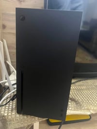 Xbox Series X • 1TB • نضيف