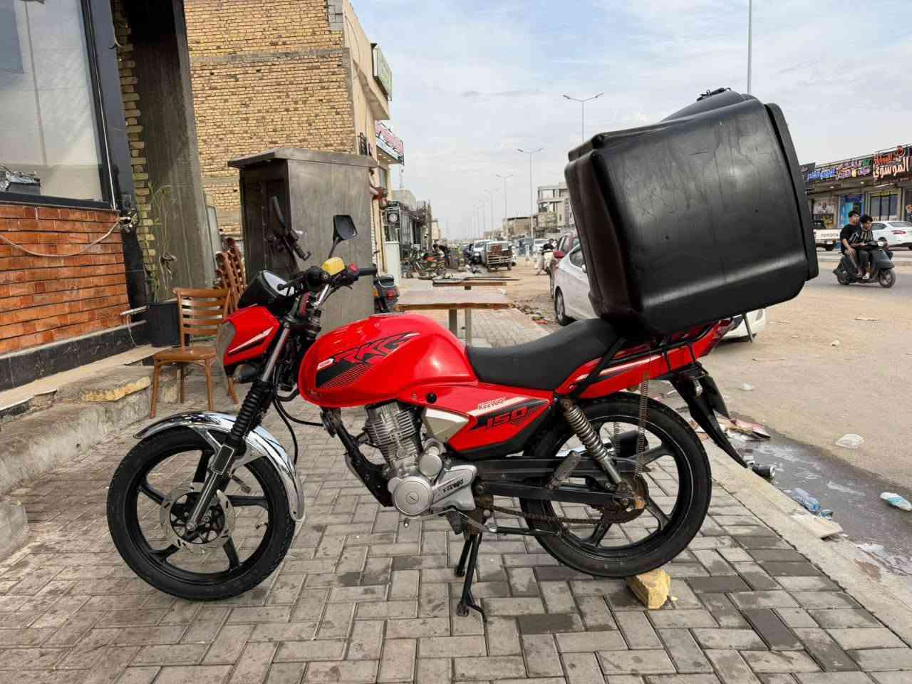 بيع او مراوس حسب القناعة كي واي موديل ٢٣ المحرك برغي ما مفتوح ياباني نظام بطح سنوية لل٣٠ صاعدة هزة رايدها بمليون و٦٠٠ وبيها مجال ***********
