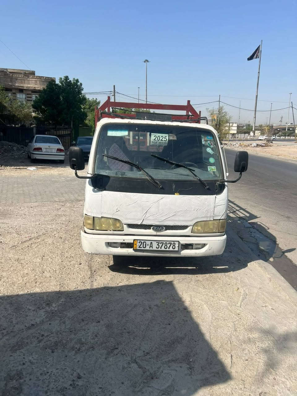 السلام عليكم اخوان كيه حمل للبيع موديل ٩٦ رقم ديالى سياره نضيفه خير من الله تخم تاير جديد جاهزه حلوه السعر ٥٠ بيه مجال العنوان بغداد الجديدة ***********
