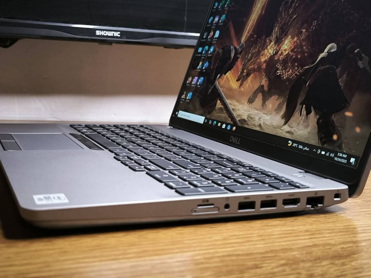 السلام عليكم ورحمة الله وبركاته
Dell Latitude 5520
Cor i7 gen 11. 3GHZ
RAM 8 GB
HARD 256SSD NVME
حجم الشاشة ١٥.٦ انج
شاشه  IPS FHD
شاحن تايب سي
كيبورد ضوئي
بطاريه فول ٣ ساعات ضمان
سعرها ٥٣٠ الف


**إذا كنت صاحب هذا الإعلان وتريد حذفه لأي سبب، رجاءا أرسل رسالة إلى الدعم الفني**