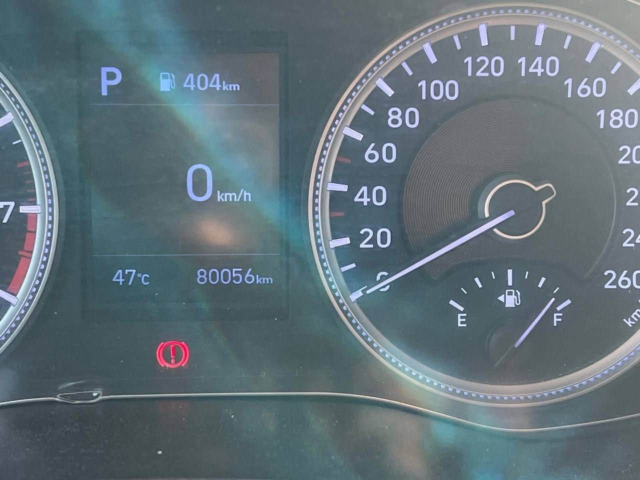 السلام عليكم
سنتافي موديل 2019 خليجي ٤ سلندر رقم اربيل 
ماشيه 80km
مكفوله كفاله عامه كير ومكينه ومكفوله من الضربه بيها زلغ واحد على كد شبر بالباب موضح بالصور
 السيارة تبريدها ثلج 
حساسات امامية وخلفية 
صندوك كهرباء
وضعيات قيادة(سبورت ، ايكو، كومفرت)
مراية شفط
كراسي كهرباء 
شاشة 
 السعر ٢١٥ وبيها مجال للشراي 
مكاني بصرة للتواصل ***********

