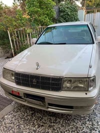 كراون • محرك ٣٠٠٠ • نجف