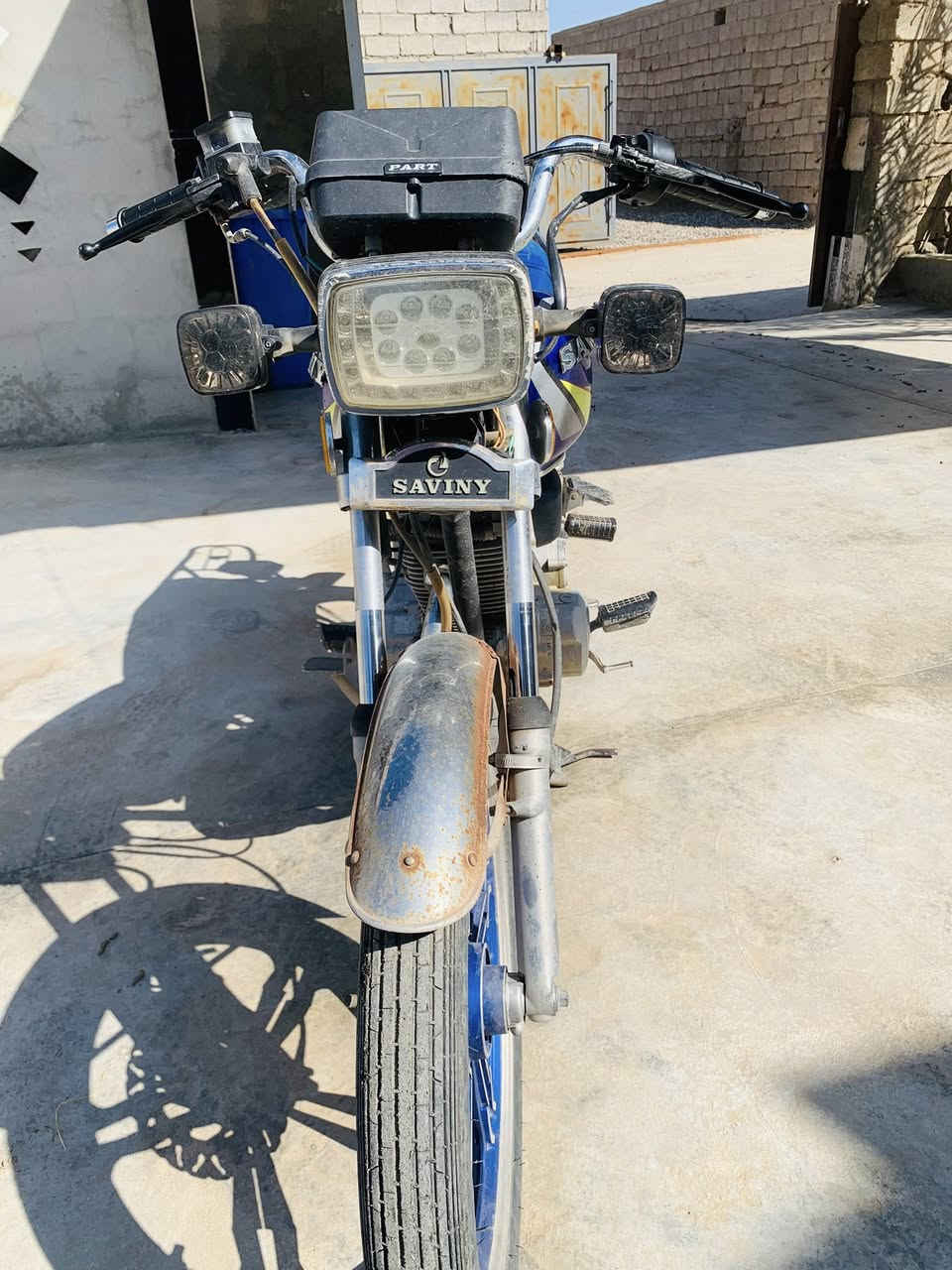 للبيع موديل ٢٠٢٢
السعر ٤٢٥ وبي مجال 

محرك مفتوح الباقي كلو شرط 

ناحيه الزاب 

اتصل ***********
