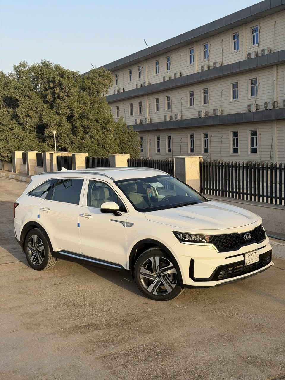 سورنتو موديل 2021 خليجي كفاله عامه
رقم بغداد باسمي  

ماشيه 65 

3قطع تبريد  محرك 6 

 بقيه مواصفات المعروفه 

السعر258 

مكاني ديالى بعقوبه
 
***********
