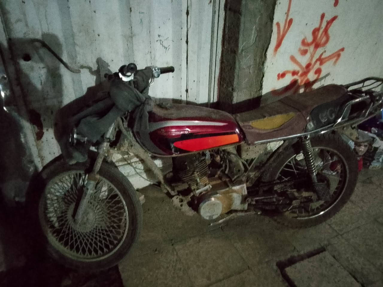 سلام عليكم اخواني دراجه البيع سعر 150 وبيه مجال خبرني وتدلل ***********
