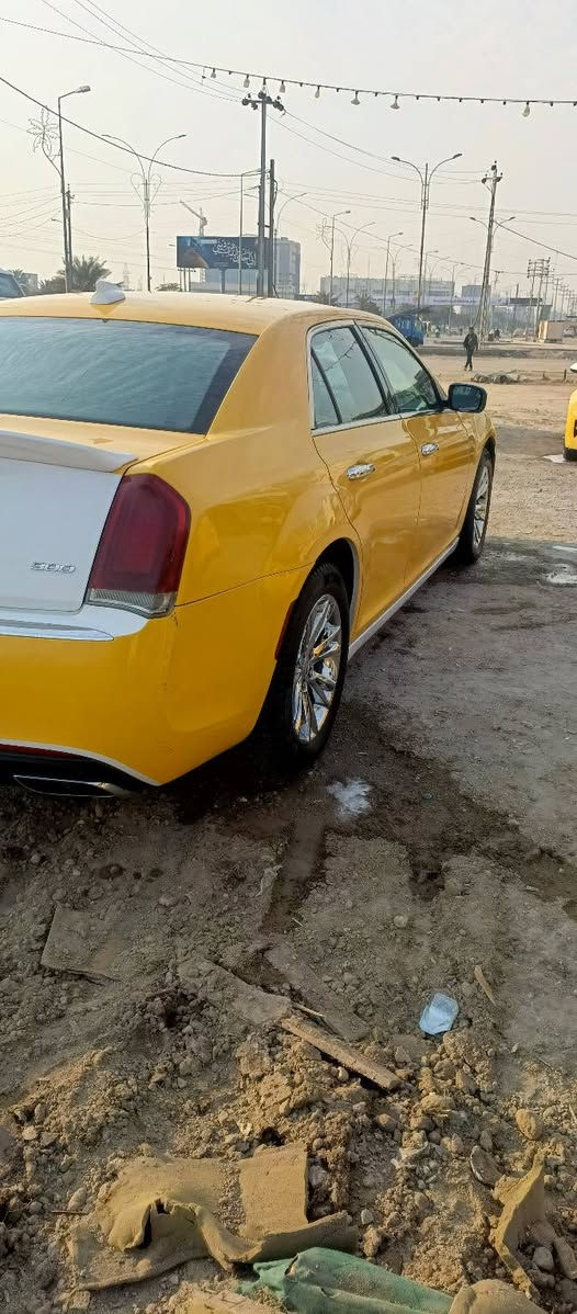 اوباما موديل 2018اصل
حادث جاملغ وبنيد 
مصفرة هيئه وغرامات
محرك وكير مكفولات
خط بصره كربلاء 
مكان بغداد دورة
السعر 220 وبيها مجال
*********** اتصال فقط
