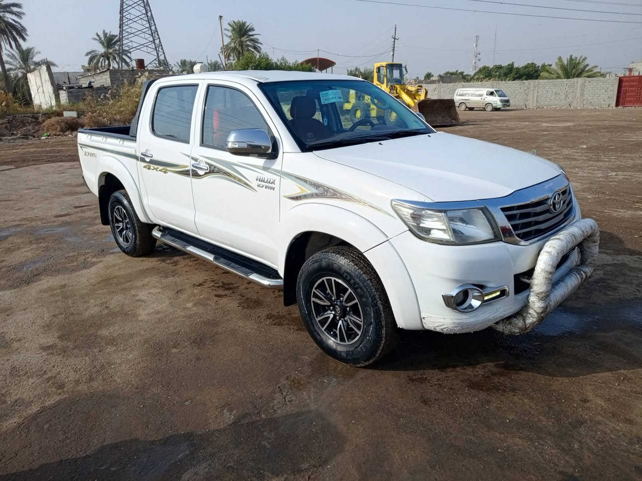 سلام عليكم للبيع بيكم هايلوكس موديل 2015 مكفوله كفاله عامه رقم ربيل بسمي شاصي 22 مكينه ما مفتوحه سبير منازل سياره مثل مابلصوره مكفوله من لبارد ولصبغ  مكاني بغداد ***********.  ***********
