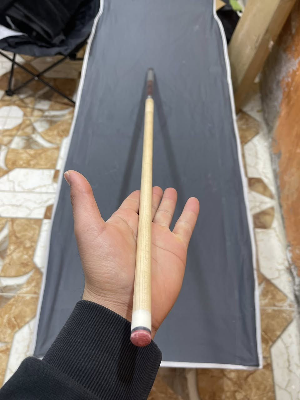 سلام عليكم كيوبات اربع قطع وجنطة فارغه سعر الكيوب ب 40 وسعر الجنطة 15
***********
