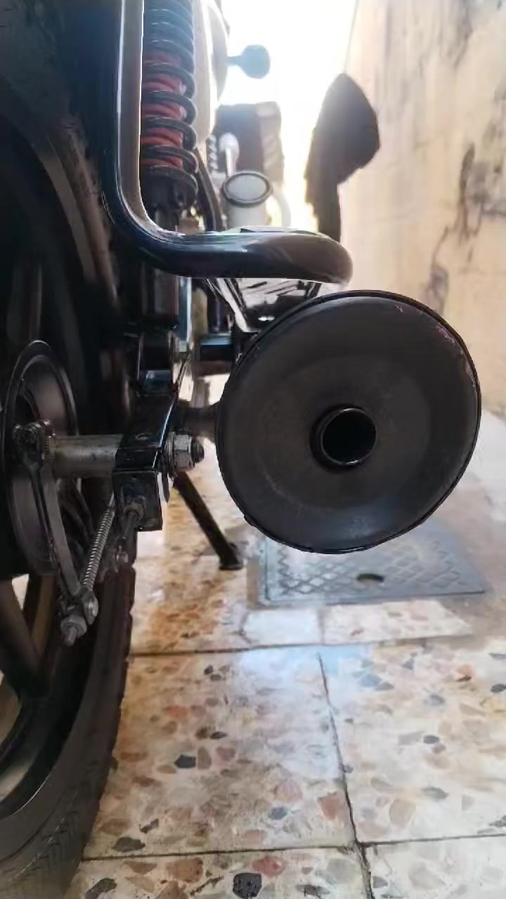 موديل 23 شهر 11 رقم وسنويه تحويل مباشر مكفوله كفاله عامه
ماشيه 11 الف 
الشراي خاااص ويدلل


**إذا كنت صاحب هذا الإعلان وتريد حذفه لأي سبب، رجاءا أرسل رسالة إلى الدعم الفني**