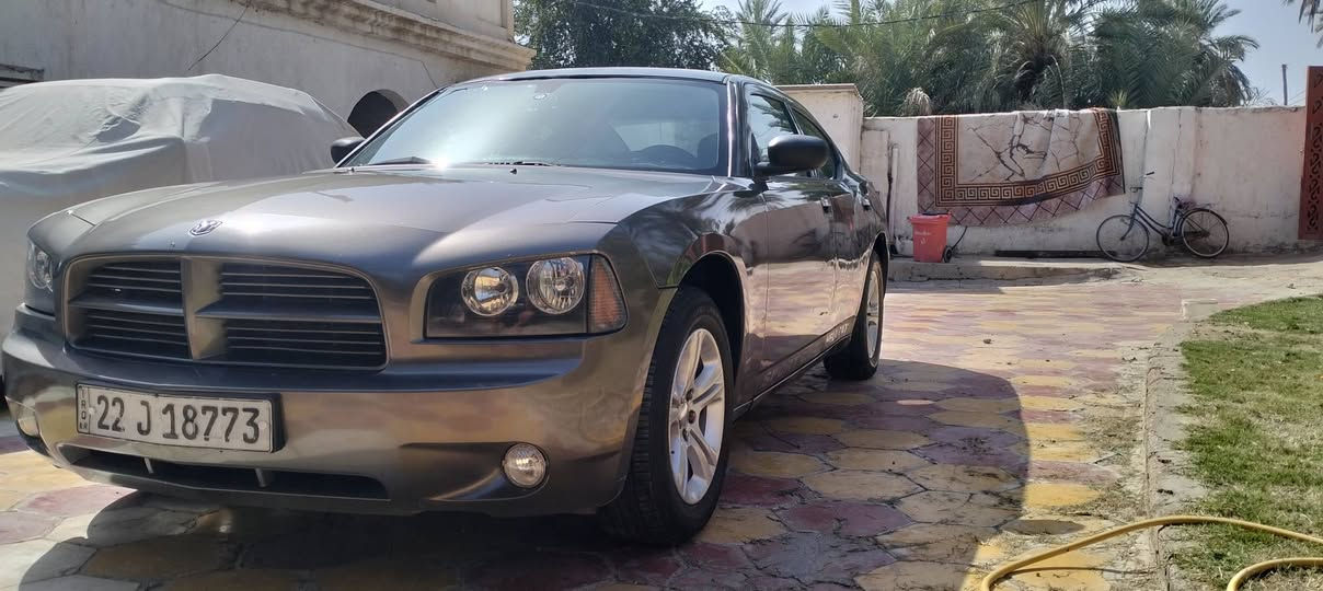 السلام جارجر موديل 2008 لون نفطي رقم أربيل وكاله باسمي
سياره جاهزه من كلشي تبريد  مكينه كير 
حديديه ستوني بدلته كله جديد 
كهربائيات كله شغاله مروحه رارديتر جديده 
من فضل الله ما نقاصه أيي شي 
بيه صبغ موضوح بلصور تفاصيله 
السعر 105 الله شاهد خسران عليه تصليح كله درجه اولى ومكلفتني اكثر من هذا السعر 
للتواصل *********** 
مكان السياره بابل/الكفل
