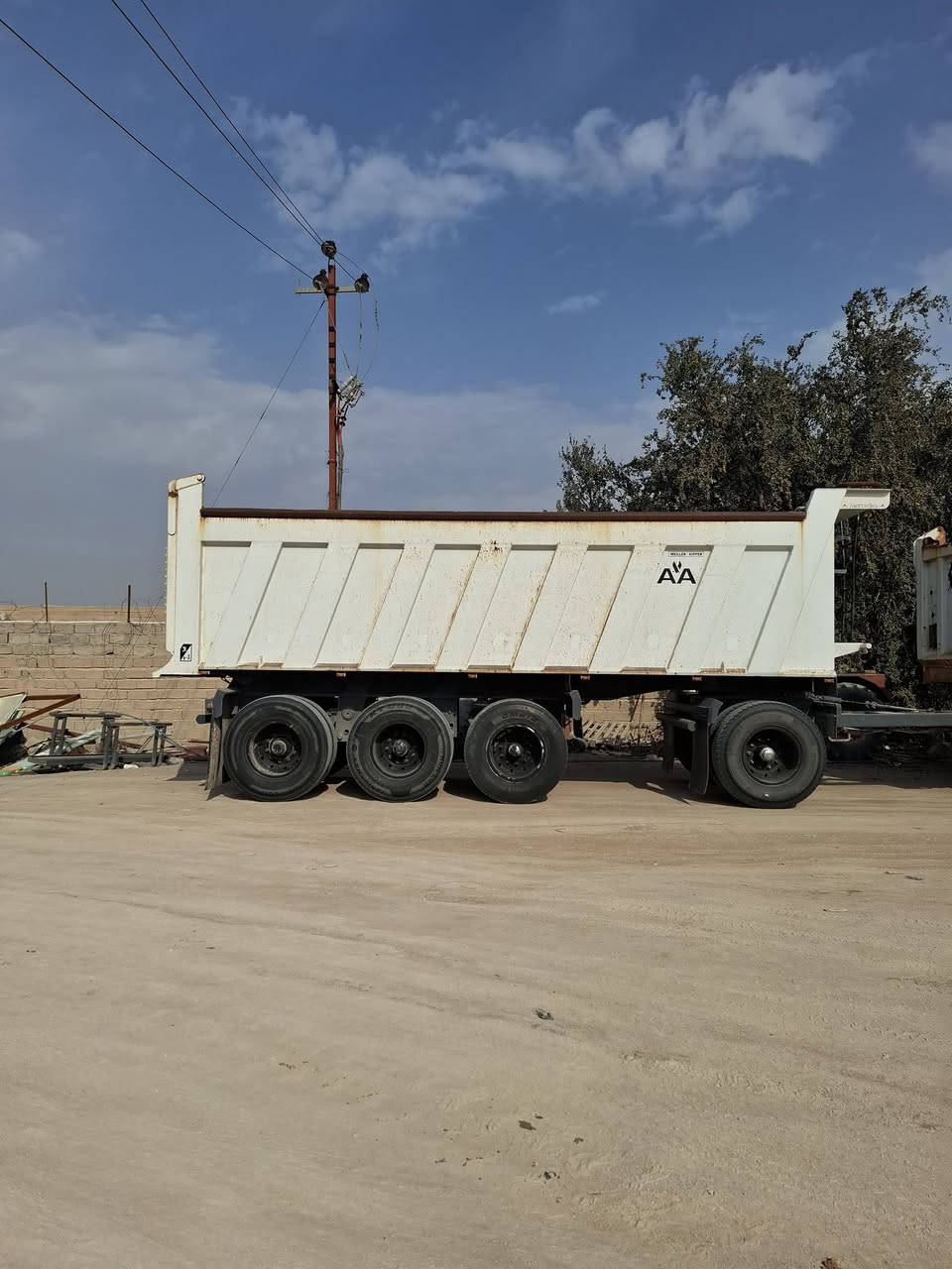 مقطوره للبيع شاصي 16 دناكير 16 كفاله عامه
***********
***********
