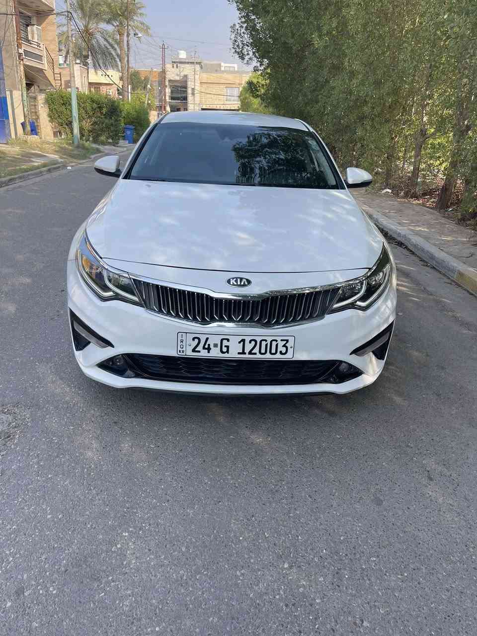 السلام عليكم
كيا اوبتما موديل 20 فئةS السيارة رقم شمالي بسمي
حادثها جدا بسيط نص البنيد ونفسة مصلح بدون دواخل بدون ايرباك ليبل واحد السيارة
مكفولة من الضربة والتبديل والشخوط والبارد كلة بلادي
مواصفات فول بلا فتحة
بصمة&رادارات&قيادة ذاتية&كشنات جلد&كشن كهرباء&حساسات&دبل صالنصة ودفيوزر رياضي بلاد&انظمة قيادة&وشاشة جبيرة والباقيات معروفة
مكينة2400 جي دي اي 
كير ومكينة بلادية برغي ممفتوح بيها مكفولة حتى من تنقيص
ماشيه41 الف 
تخم تاير جديد وصدر وتبريد بلادي
مكان بغداد
رايدها 157 وبيها مجال
للاستفسار ***********
