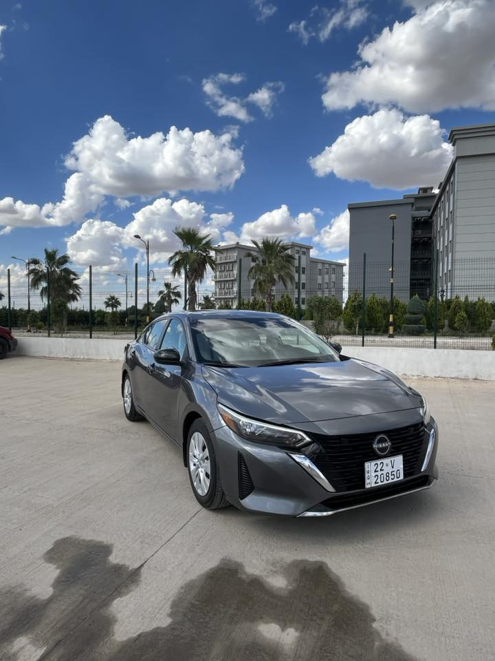 Nissan Sentra 2025 S
نيسان سينترا 2025 s
محرك 20 
30 الف كيلو متر  ماشية  
بصمة و رادار 360 درجة شاشة كار بلي
حدثها كلش خفيف بس البنيد صبغ 
جاملغ سكن بيها شبر تعديل بارد
بدون دواخل بدون ارباك 
ملاحظة/ اكو رصعات ب سقف 
صورة الحادث موجود 
سيارة رقم اربيل بسمي تحويل  ثاني يوم 
سعرها 138 مجال بسيط 
0772 720 9696
