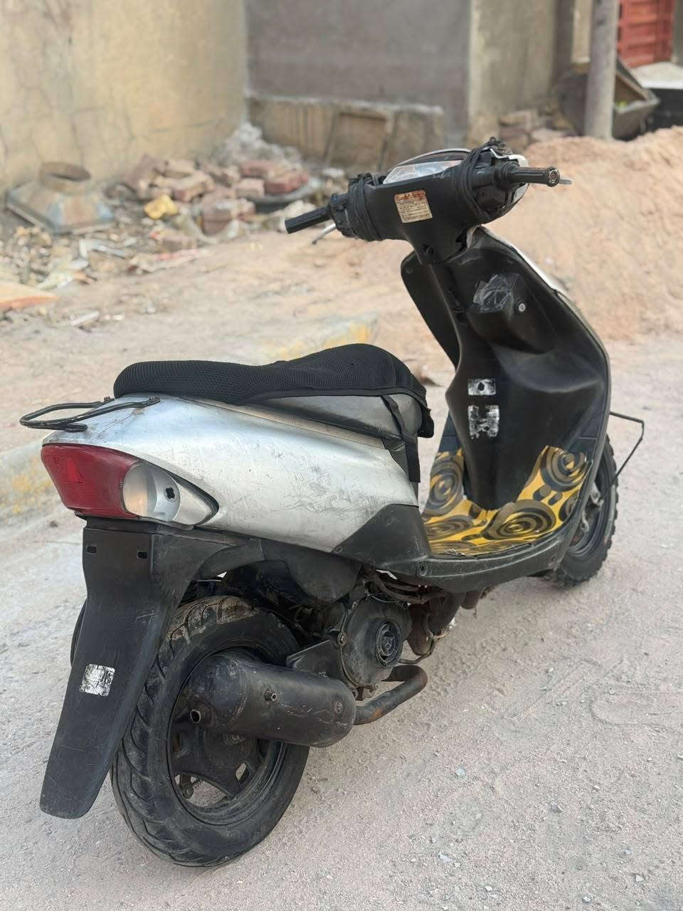 دراجه ساسوكي رياضي ما مفتوحه ميسان المجر الكبير ناحيت العدل السعر ١٨٠ بيها مجال رقم‎  ‎***********
